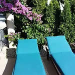 Lizzi Holiday home *