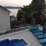 Lizzi Holiday home