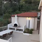 Lizzi Holiday home