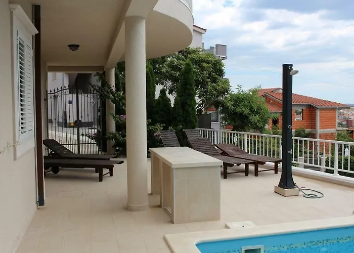 Lizzi Дом отдыха